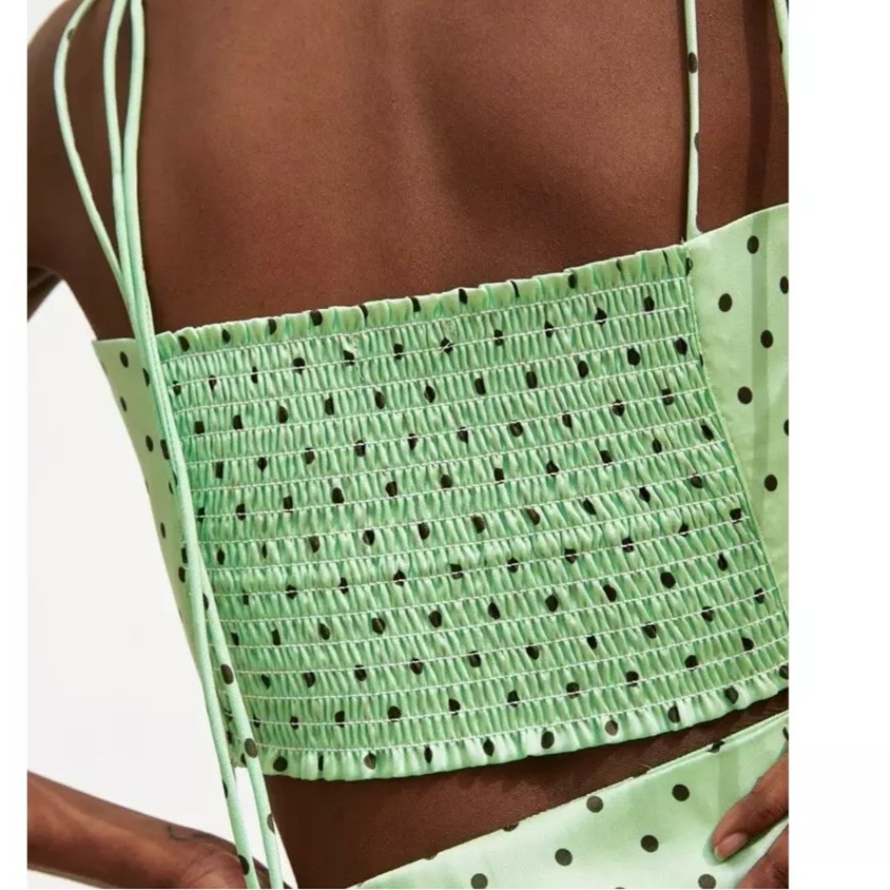 Zara NWOT Polka Dot Mint Green Smocked Tie Crop Top M - Picture 2 of 9